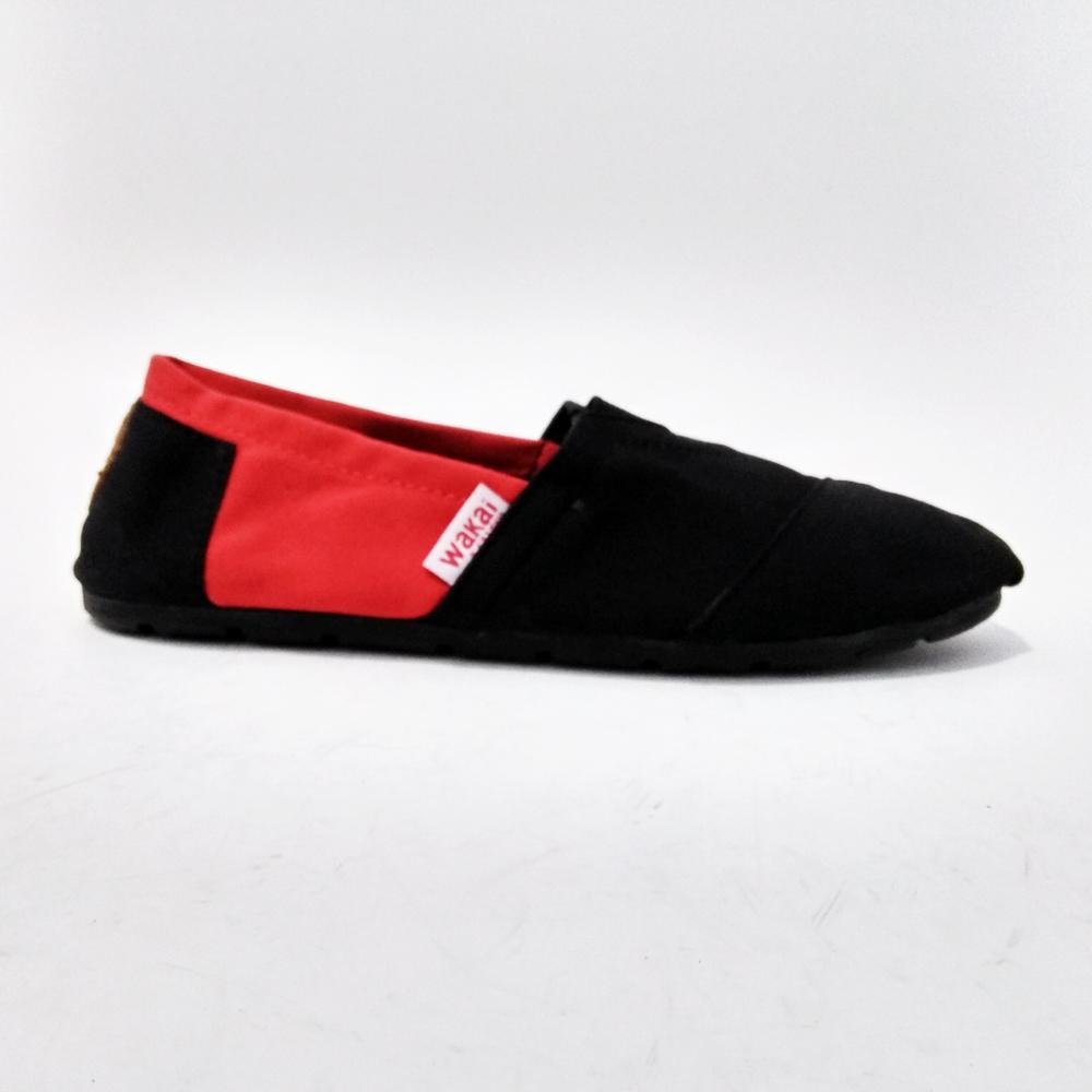 Just Cloth Sepatu Wakai Flatshoes Slip On Pria Wanita Hashigo Kombinasi - Hitam - Merah