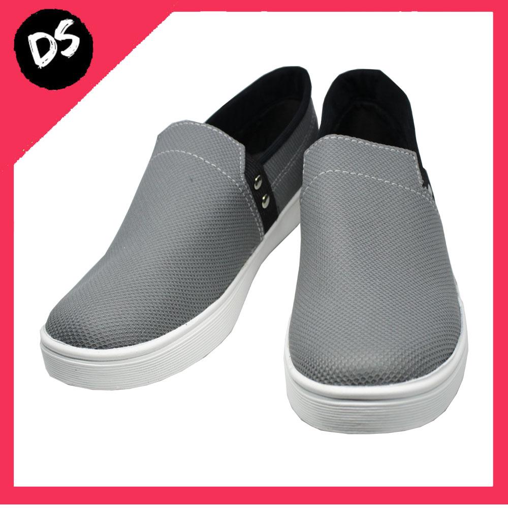 Dream Sepatu Pria Slip On Abu Abu