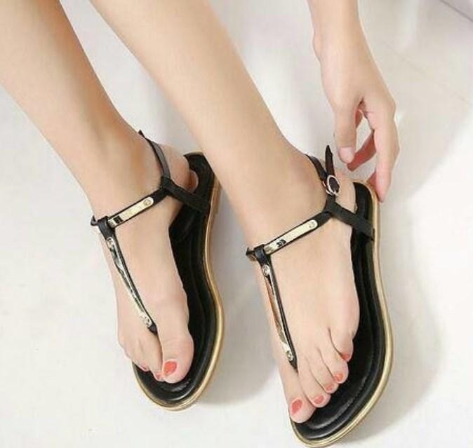 Sepatu Wanita Flat Shoes Zahra Dengan Tali Lis Gold