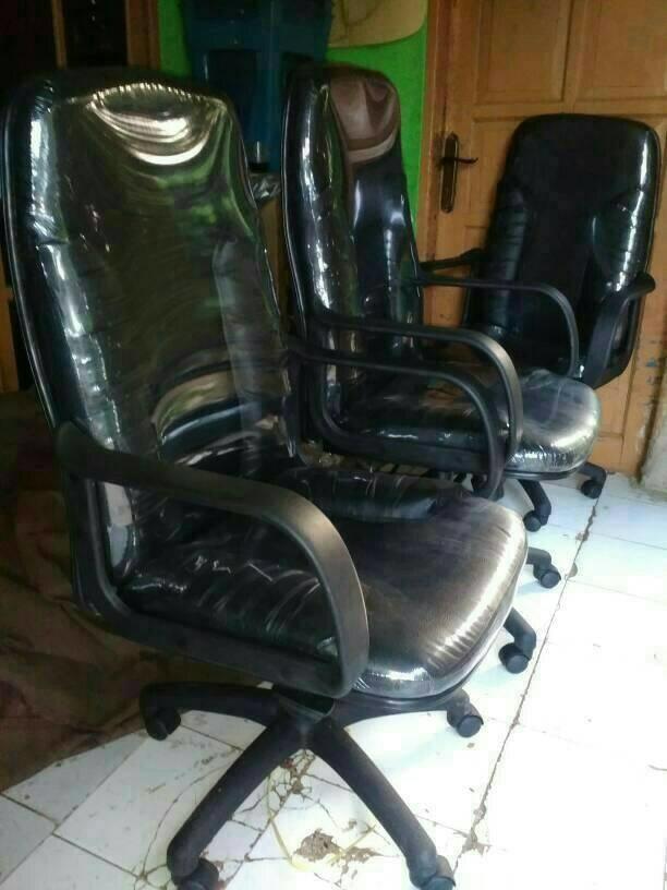 Ready Stok Kursi Kantor Direksi Ready Stok Kursi Kantor Direksi