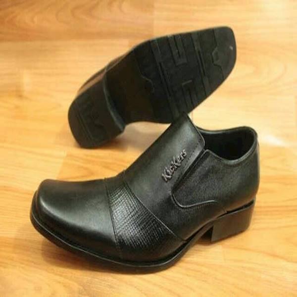 Sepatu Pria Kickers Pantopel Import