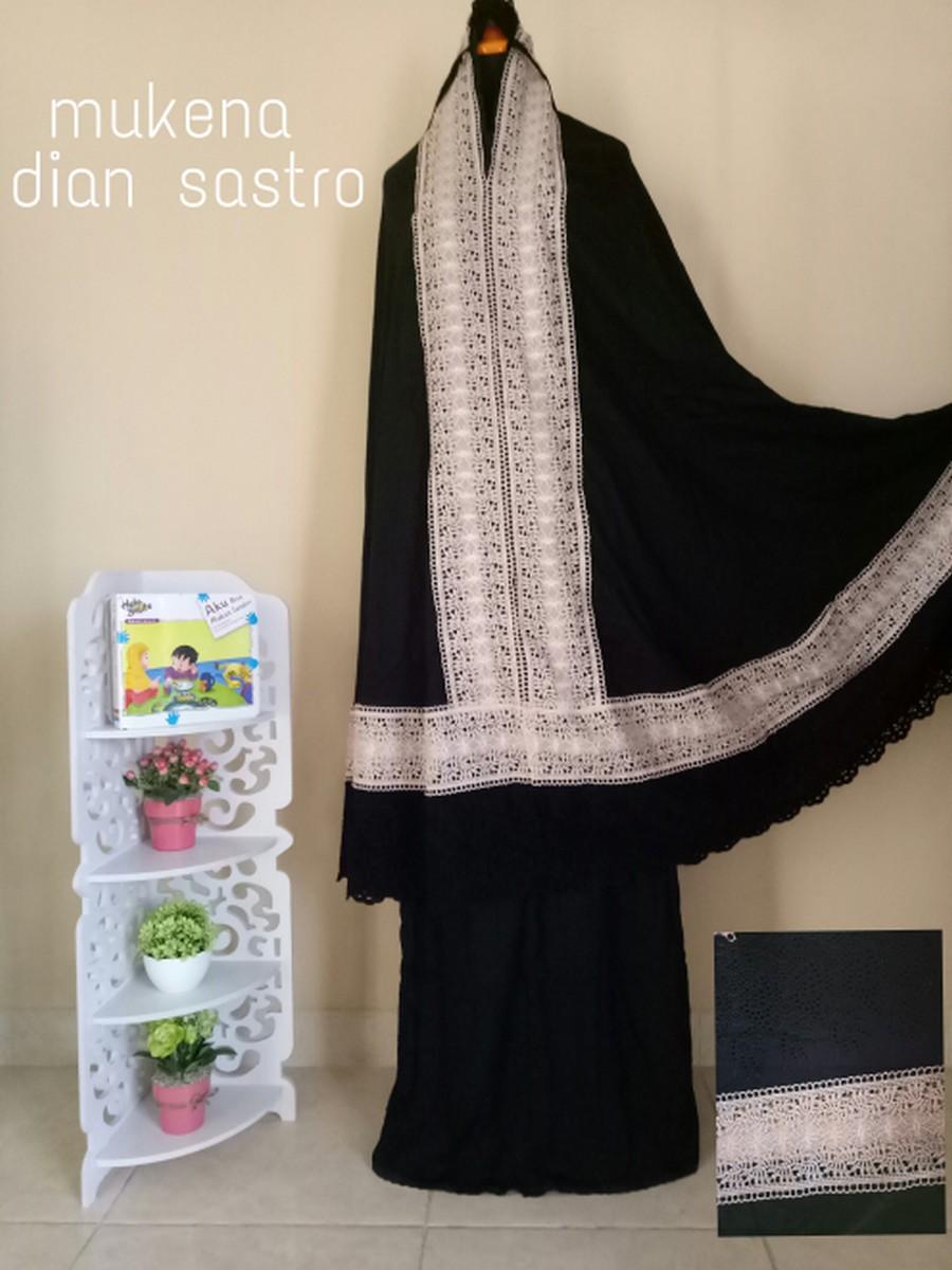 Mukena Anak / Mukena Dewasa / Mukena Bali / Mukena Katun jepang / Mukena tatuis / mukena mewah / mukenah / mukena parasut / mukena wanita / mukena putih / MUKENA DIAN SASTRO BAHAN RAYON SUPER PROMO