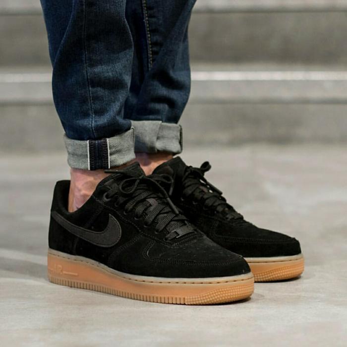 NIKE AIR FORCE 1 07 LV 8 BLACK GUM SUEDE PREMIUM ORIGINAL SEPATU NIKE