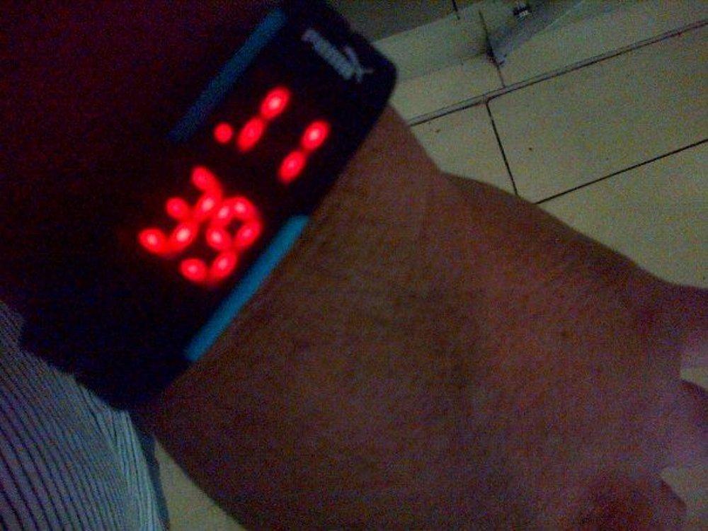Jam Tangan Gelang LED trendy NIKE Puma dan Adidas Wrist Band Gelang Watch Sports Elastis GTA pes 2016 call of duty black ops di lapak SALE STOKIST sale_stokist