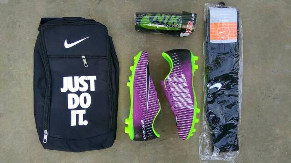 Sepatu Bola Paket lengkap tas+dekker+kaos kaki ANAK 33-37