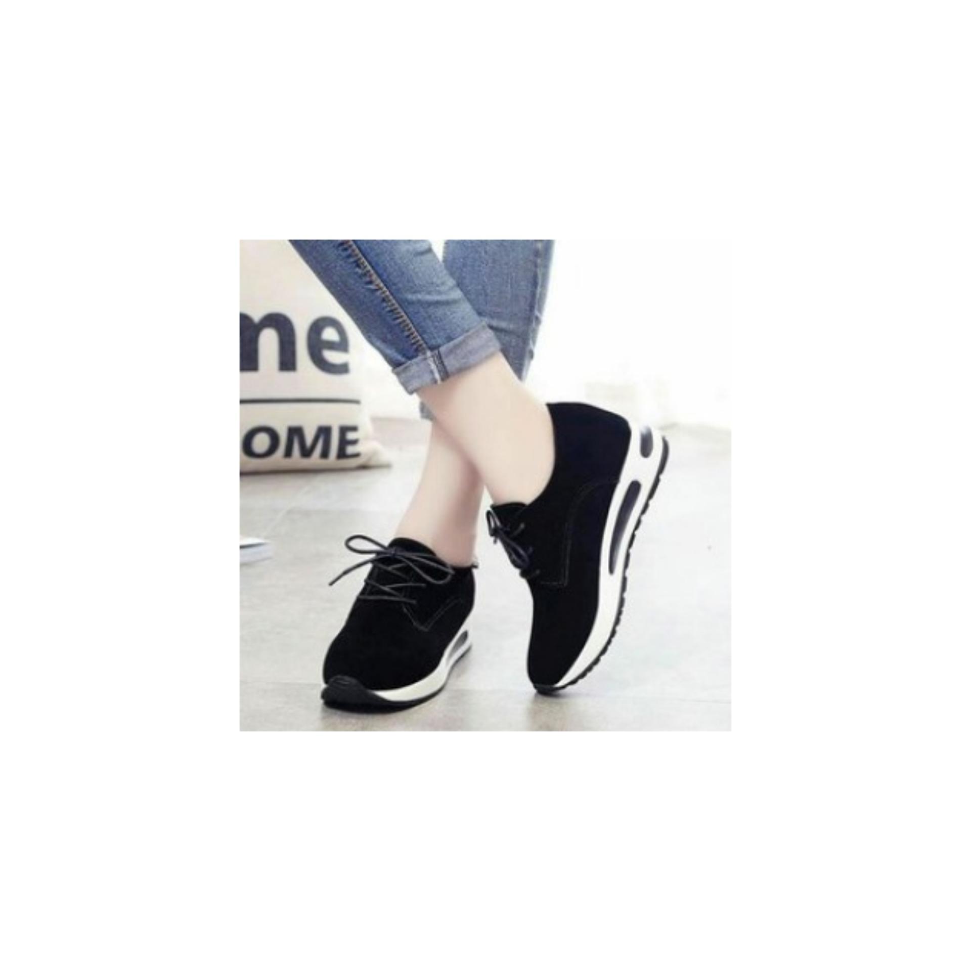 Kelebihan Crocs Eve Womens Flat Shoes Hitam Terkini Daftar Harga SMOOTH WOMENS SHOES CALM BELLIO 825 HITAM