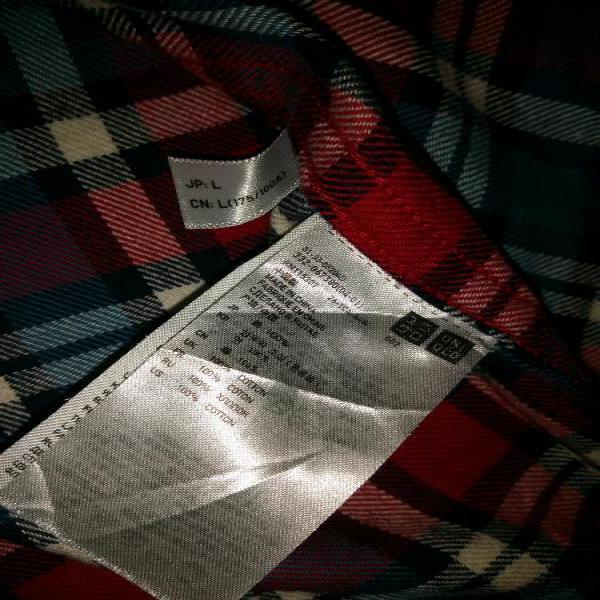 kemeja flanel UNIQLO3