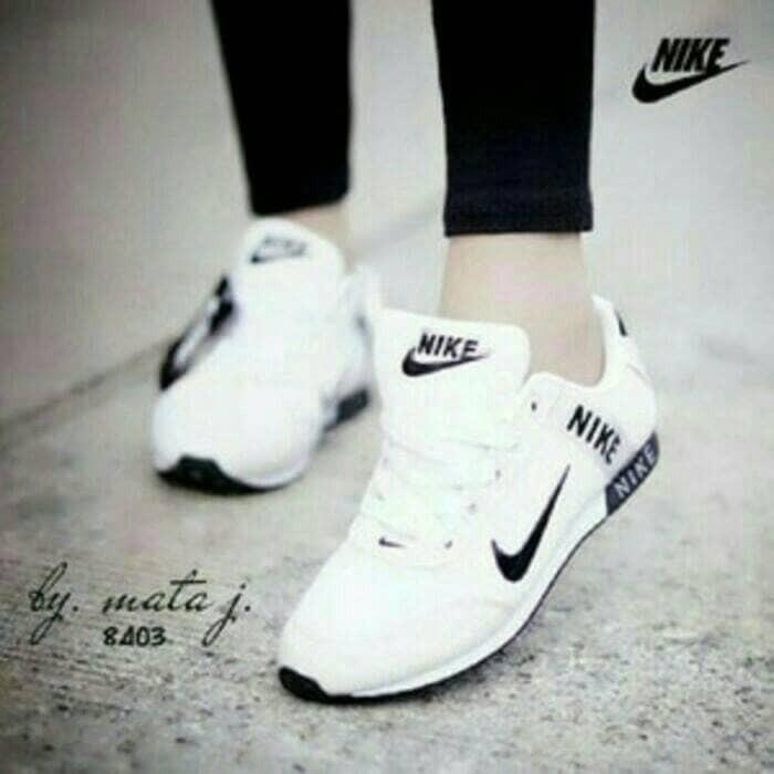 SEPATU SNEAKERS SPON NIKE PUTIH Wanita Murah Casual