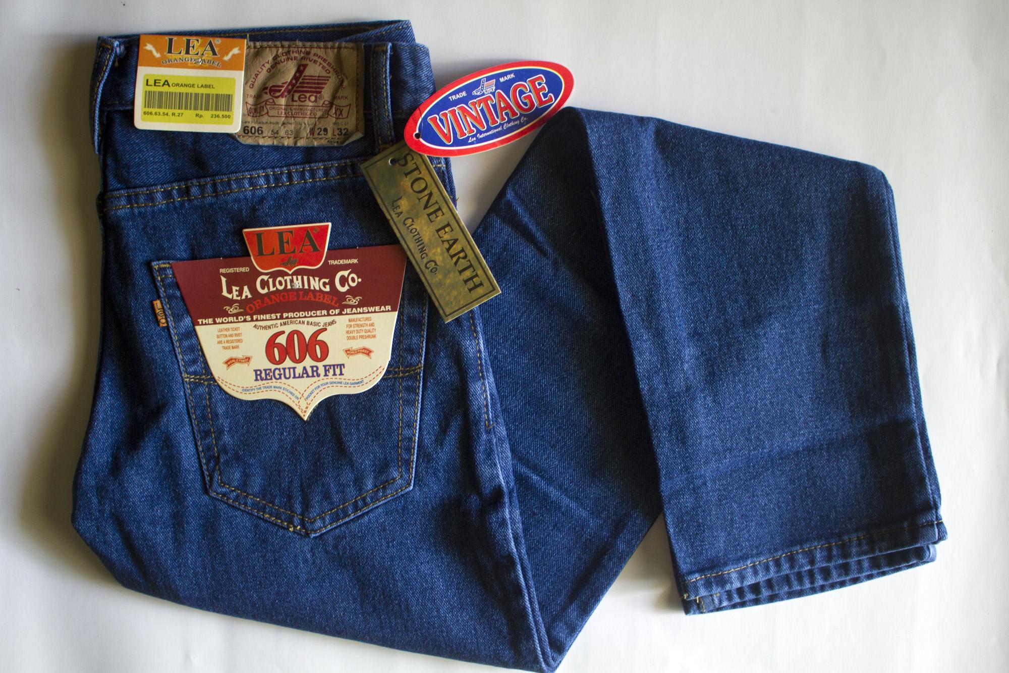 Lea Jeans Original 100 Fit Stone