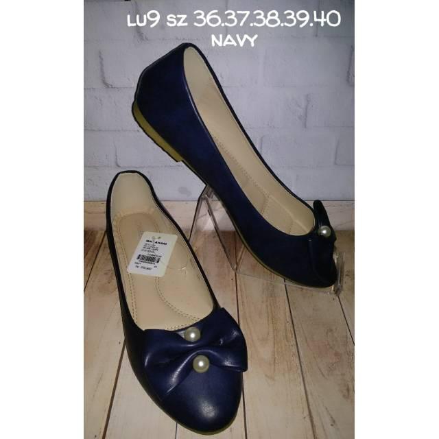 Sepatu connexion