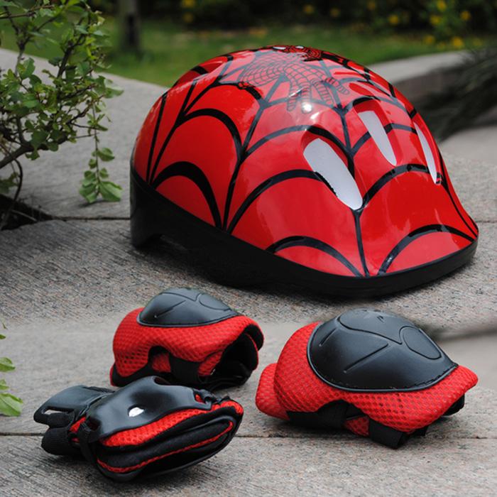 Helm pengaman Skuter Dan Sepatu Roda anak otoped 4 in 1 Helm pengaman Skuter Dan Sepatu Roda anak otoped 4 in 1