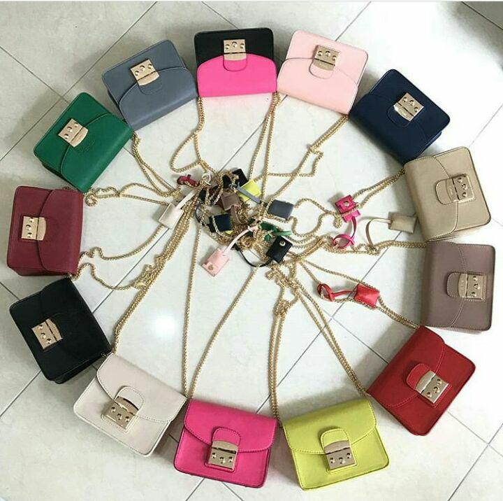 Furla metropolis