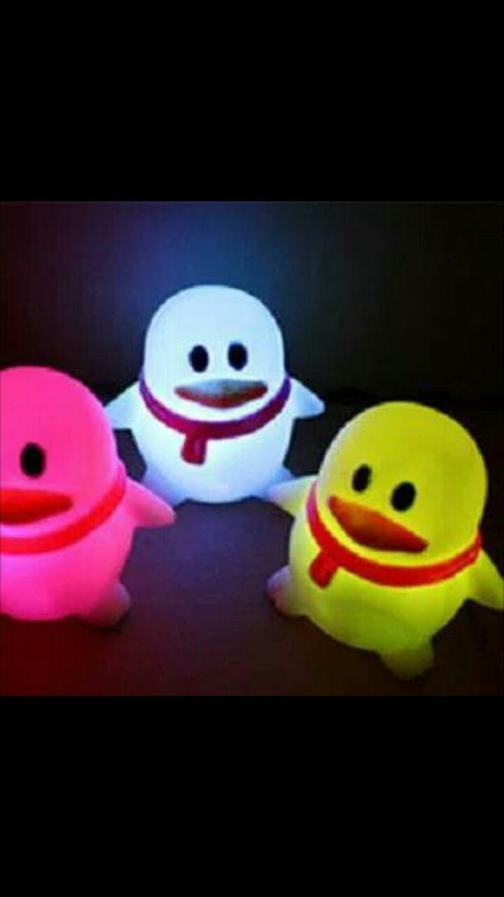 Best Seller - Lampu Tidur Malam 7-Warna Berbentuk Penguin Lucu - Lampu Tidur Malam Terbaru