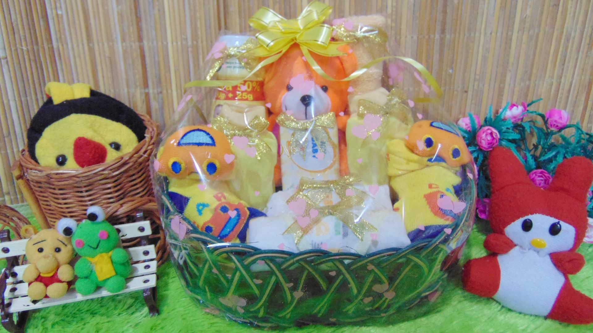 kembarshop - TERLARIS paket kado bayi baby gift – parcel bayi – parcel kado bayi laki-laki perempuan – kado lahiran-keranjang oval medium BOY GIRL kuning