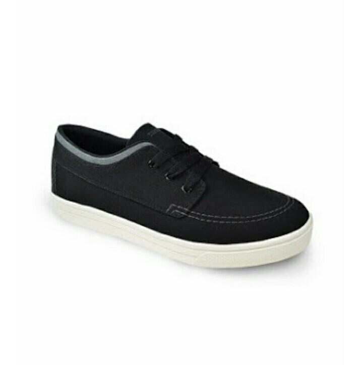 Sepatu tomkins pria steve black/white