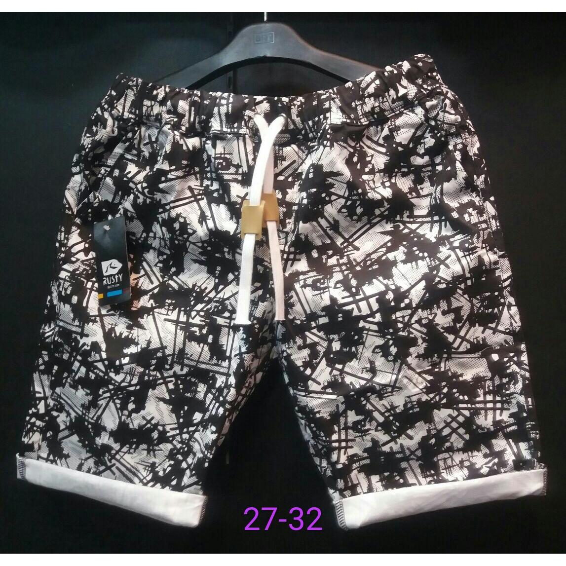 Dhanis - Celana Pendek Distro / Celana Skinny / Celana Motif / Celana Santai / Celana Pria / Celana Pantai