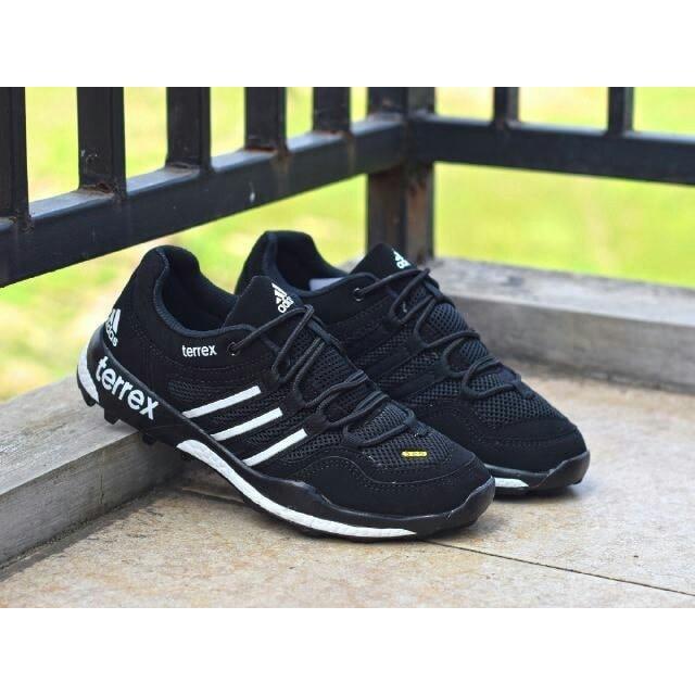 Sepatu Bandung Sneakers Olahraga Pria Cowok Murah Adidas Terrex Boost