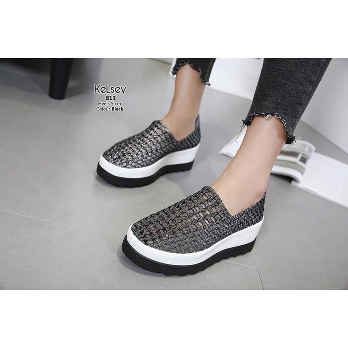 Sneakers SEPATU MURAH WANITA BATAM Sepatu KELSEY MD 813
