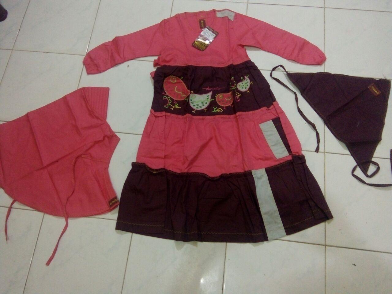 Baju Muslim Dannis