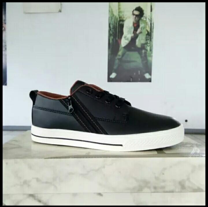 Sepatu tomkins remaja hollars black/brown