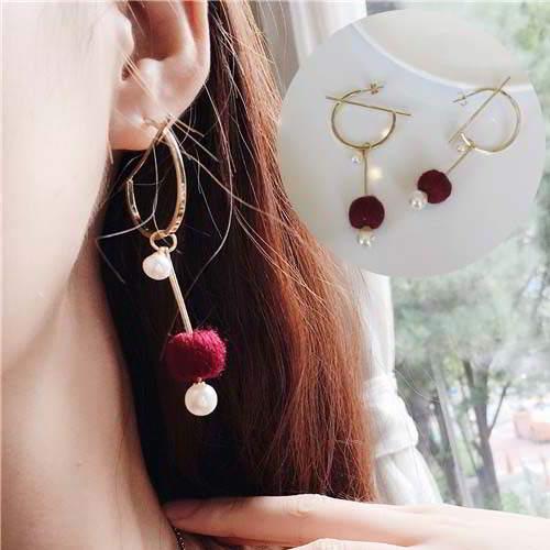 Anting South n Pompom Pearl Round Earrings REA092