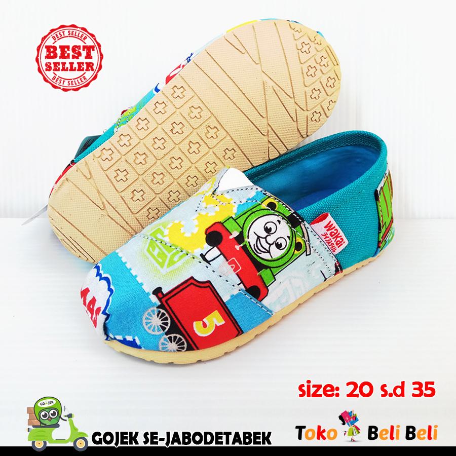 wakai sepatu slip on anak - motif tosca thomas & friends