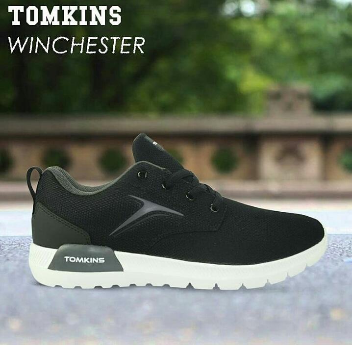  Sepatu Tomkins Terbaru  Terlengkap Lazada co id