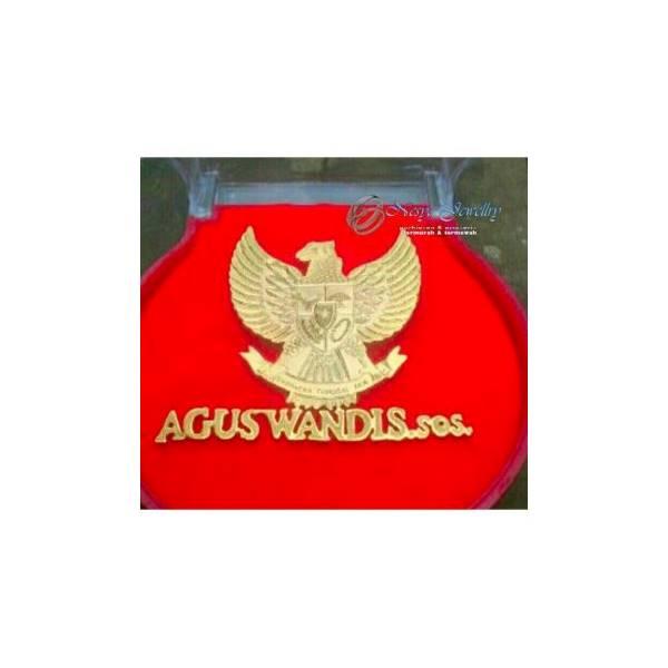 Bross / Logo Nama Lapis Emas Font Garuda