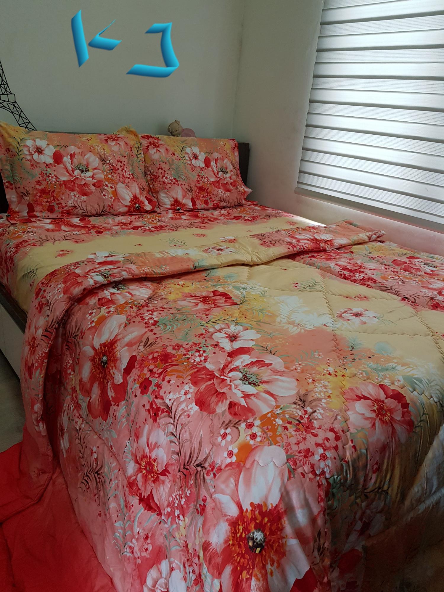 Bedcover Set Katun Jepang ukuran 180x200x25 - Wilona Red