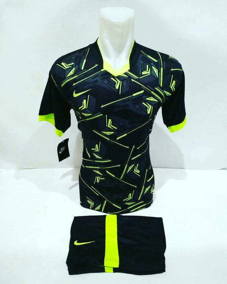Baju Olahraga Jersey Bola Kaos Setelan Futsal / Volly Nike
