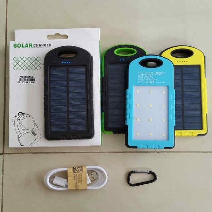 Powerbank Solar Charger 12 Lampu LED / Powerbank Lampu Emergency Senter LED Murah 300g