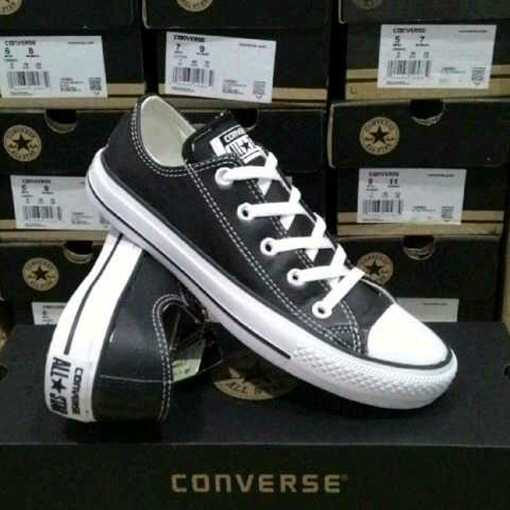 Promo Sepatu converse all star kulit ox hitam putih pria wanita Fashion