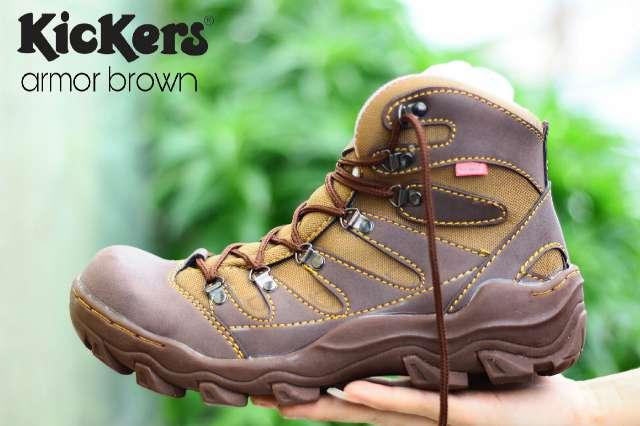 Kickers safety - Sepatu Boots Safety Pria & Wanita / sepatu pria / sepatu boot / boot / boots / sepatu proyek / sepatu lapangan / sepatu besi / sepatu safety