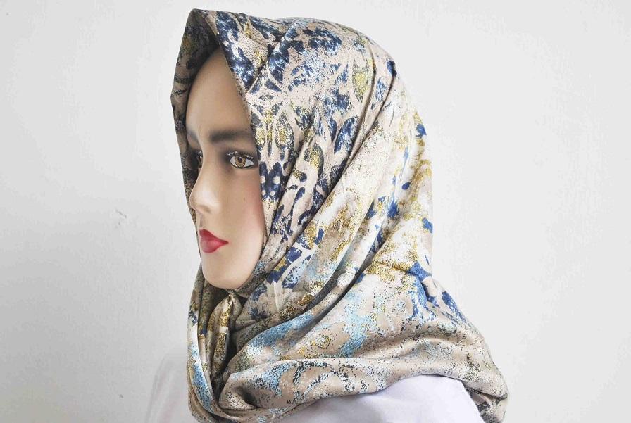 Kerudung fashion segi empat satin motif terbaru dari ZENITH