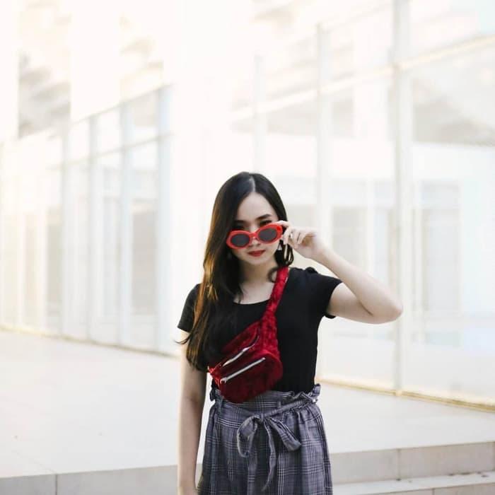 supplier tas branded wanita murah import batam selempang HM BELT BAG - Hitam/tas wanita modis/tas wanita elegant