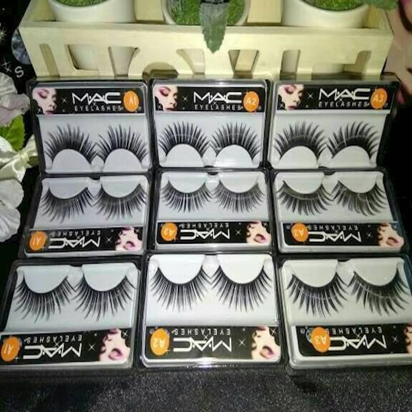 MAC BULU MATA PALSU