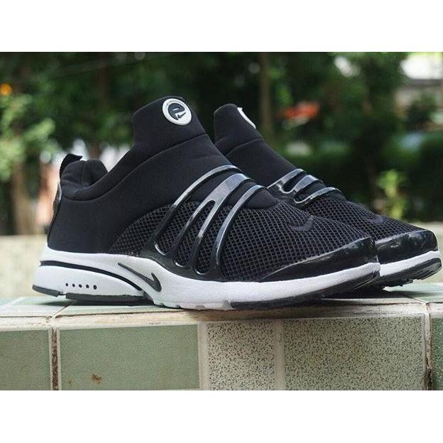 NIKE AIR PRESTO / SEPATU COWO / KADO COWO / SEPATU NIKE / SNEAKERS DISTROQX01025