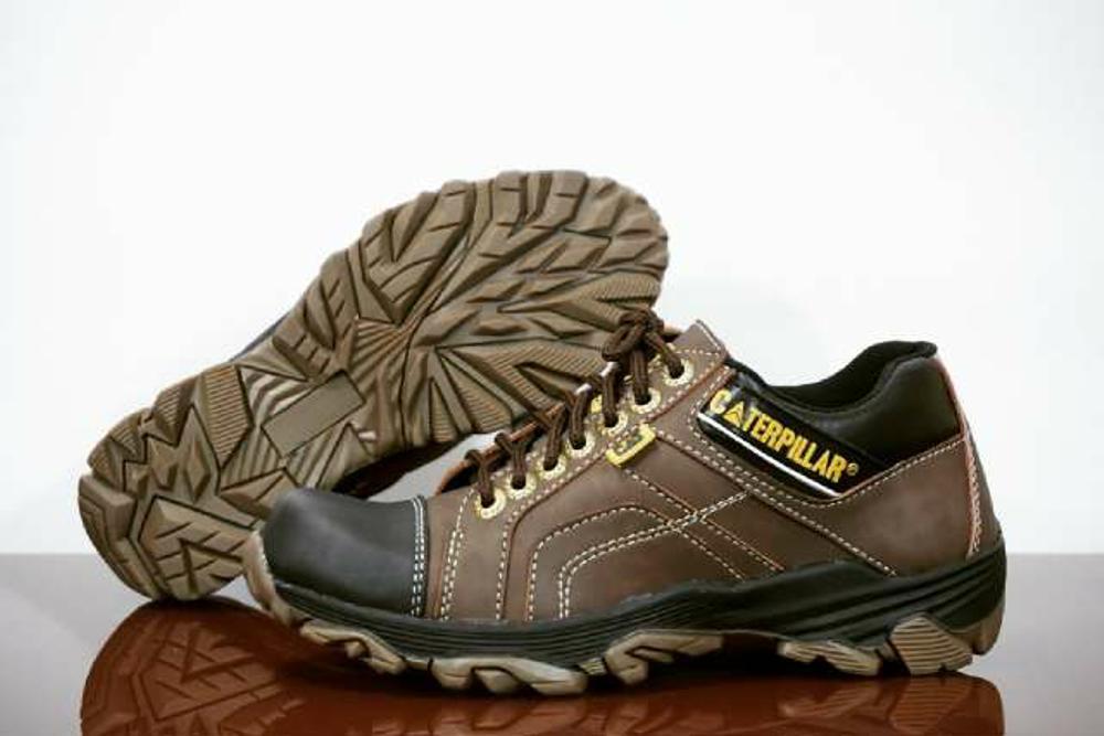 Promo SEPATU CATERPILLAR R1 SAFETY SHOES KULIT ASLI 5 VARIAN WARNA(SEPATU BIKERS TOURING, TRACKING, HIKING UJUNG BESI BAGUS BERKUALITAS MURAH). Fashion