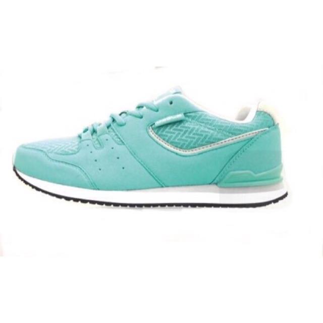 DESLE Marbel ( Sepatu Kets Diskon )