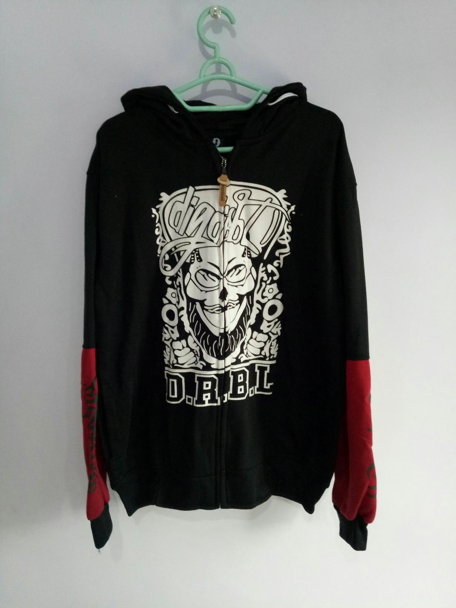 JAKET HOODIE GRAFITY