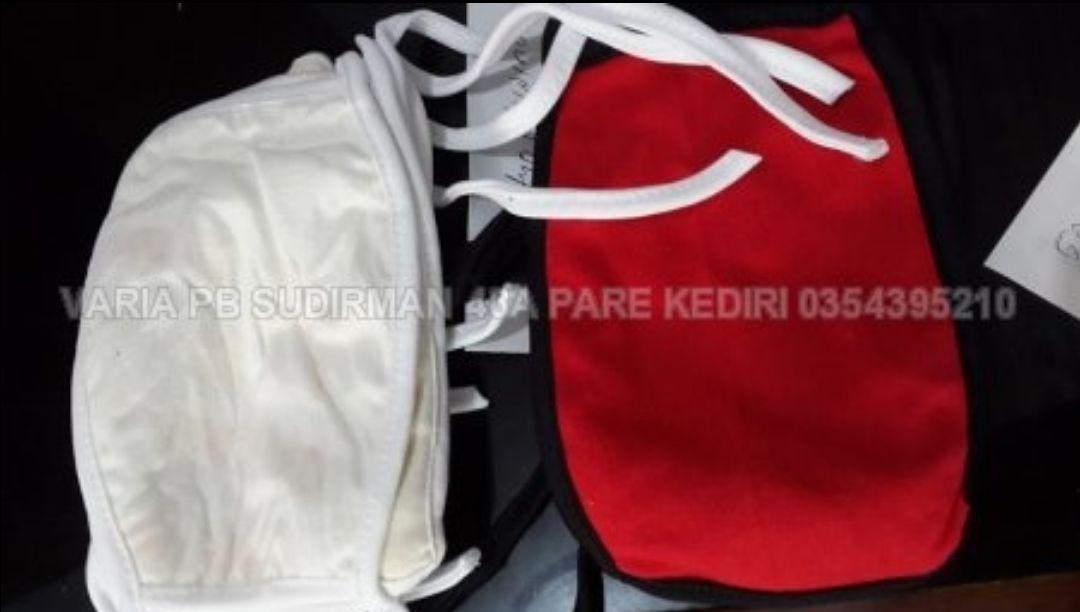MASKER KAIN+BUSA PUTIH (yg di kiri)