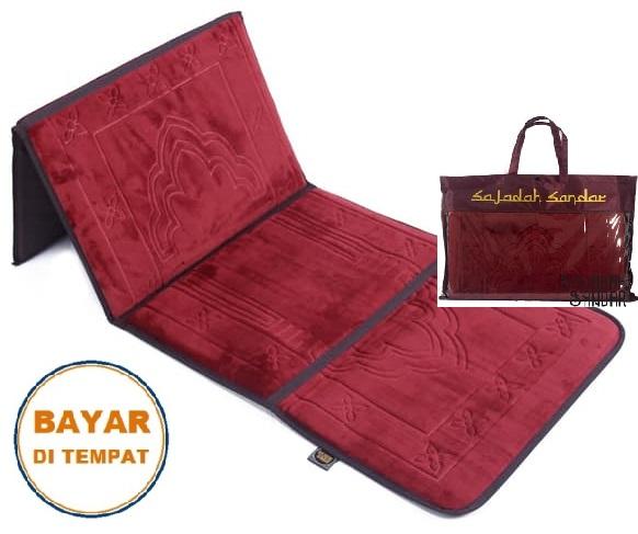 (MAROON) 1 Sajadah Sandar Surabaya 100% Premium Quality Sajadah Lipat Portable Beludru