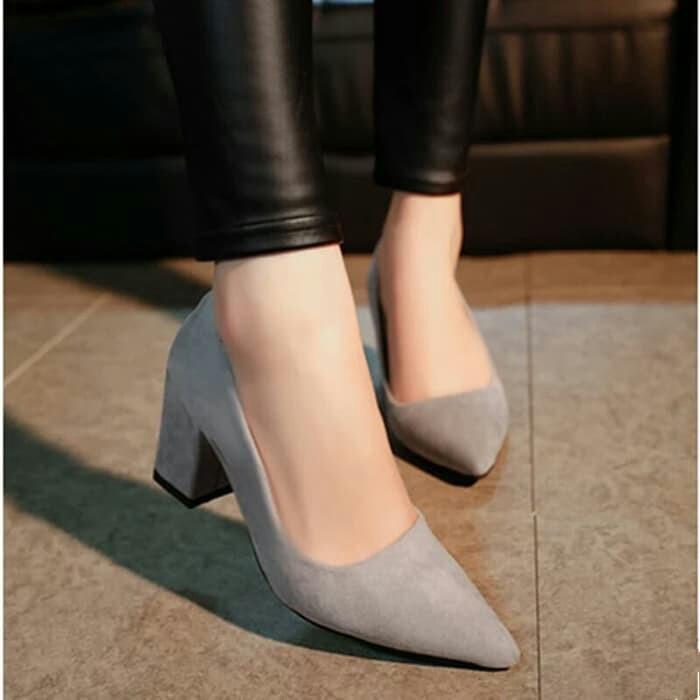 MOLIS HEELS PANTOFEL WANITA SOLID