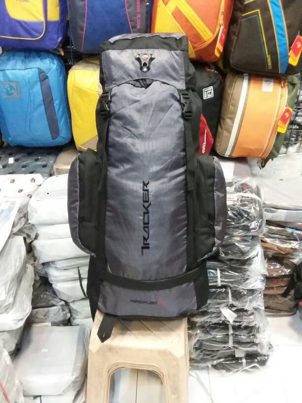 Tas gunung tracker 80ltr . Kode 9182