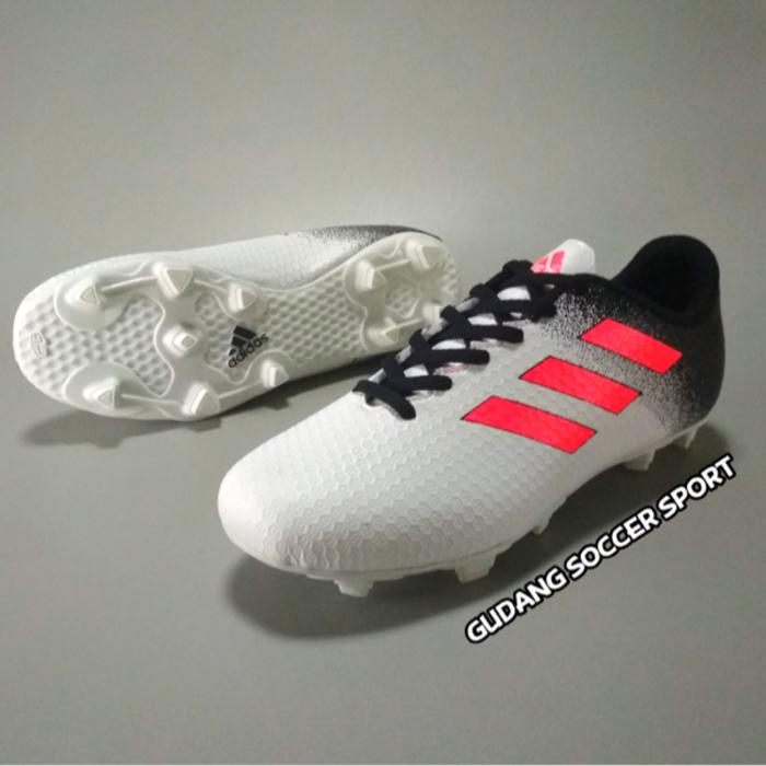 Sepatu Bola ads / sepatu bola dewasa / sepatu bola terbaru / sepatu olahraga / sepatu bola ori / sepatu bola / sepatu bola murah