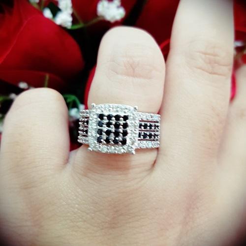 cincin kotak permata xuping gold silver cantik blackstone