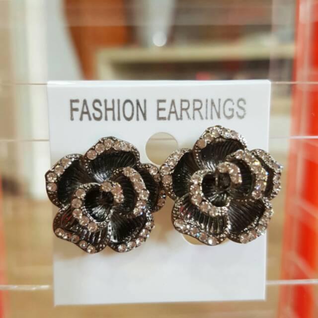 Anting Swarovski Premium/Anting Wanita/Anting Pesta