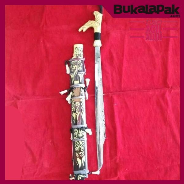 Mandau Kalimantan Mandau Dayak