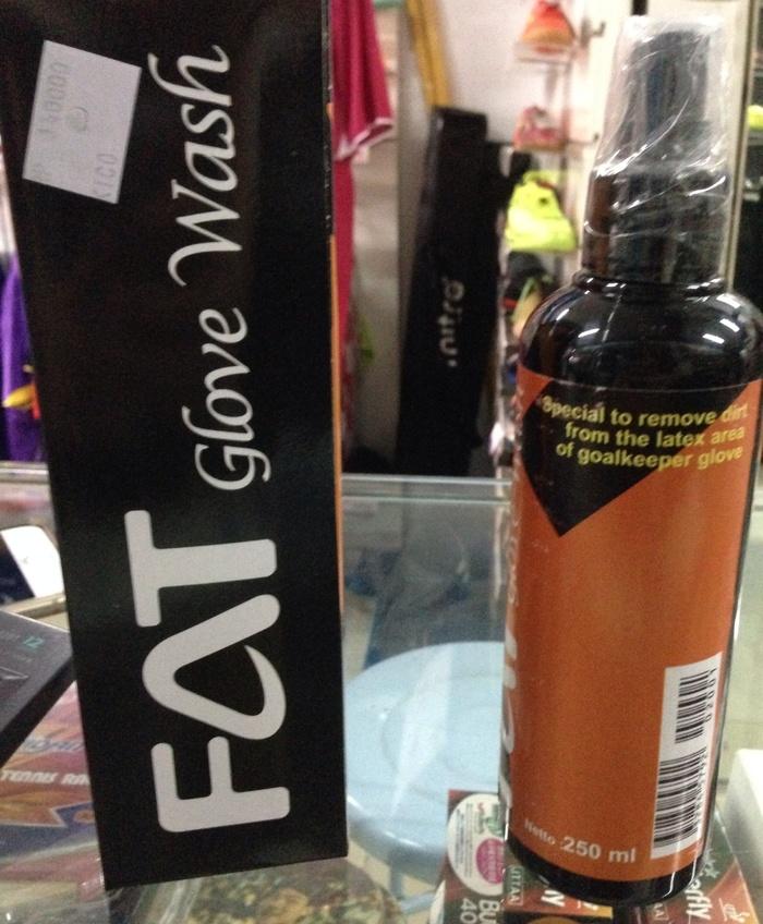 Pembersih sarung tangan kiper FAT glove wash 250 ml best quality murah