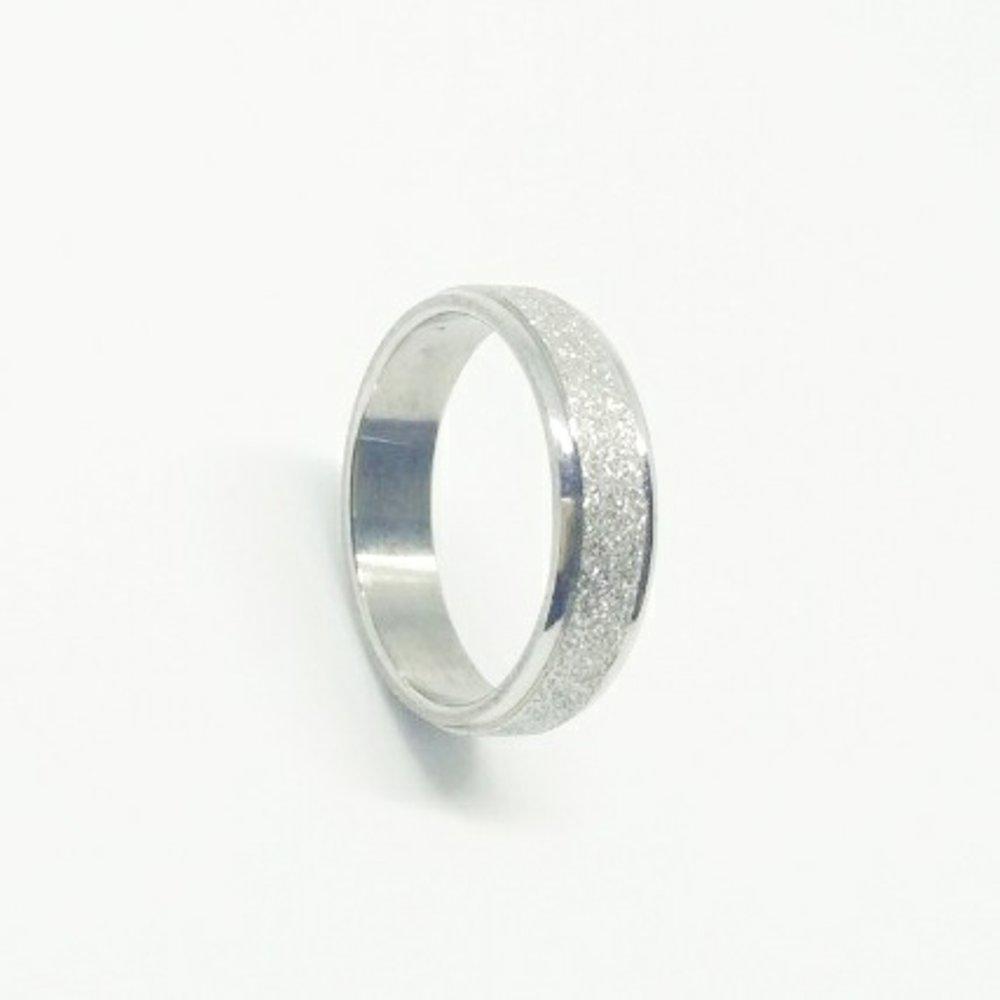 Cincin Couple Pasir Putih Bahan Titanium Impor